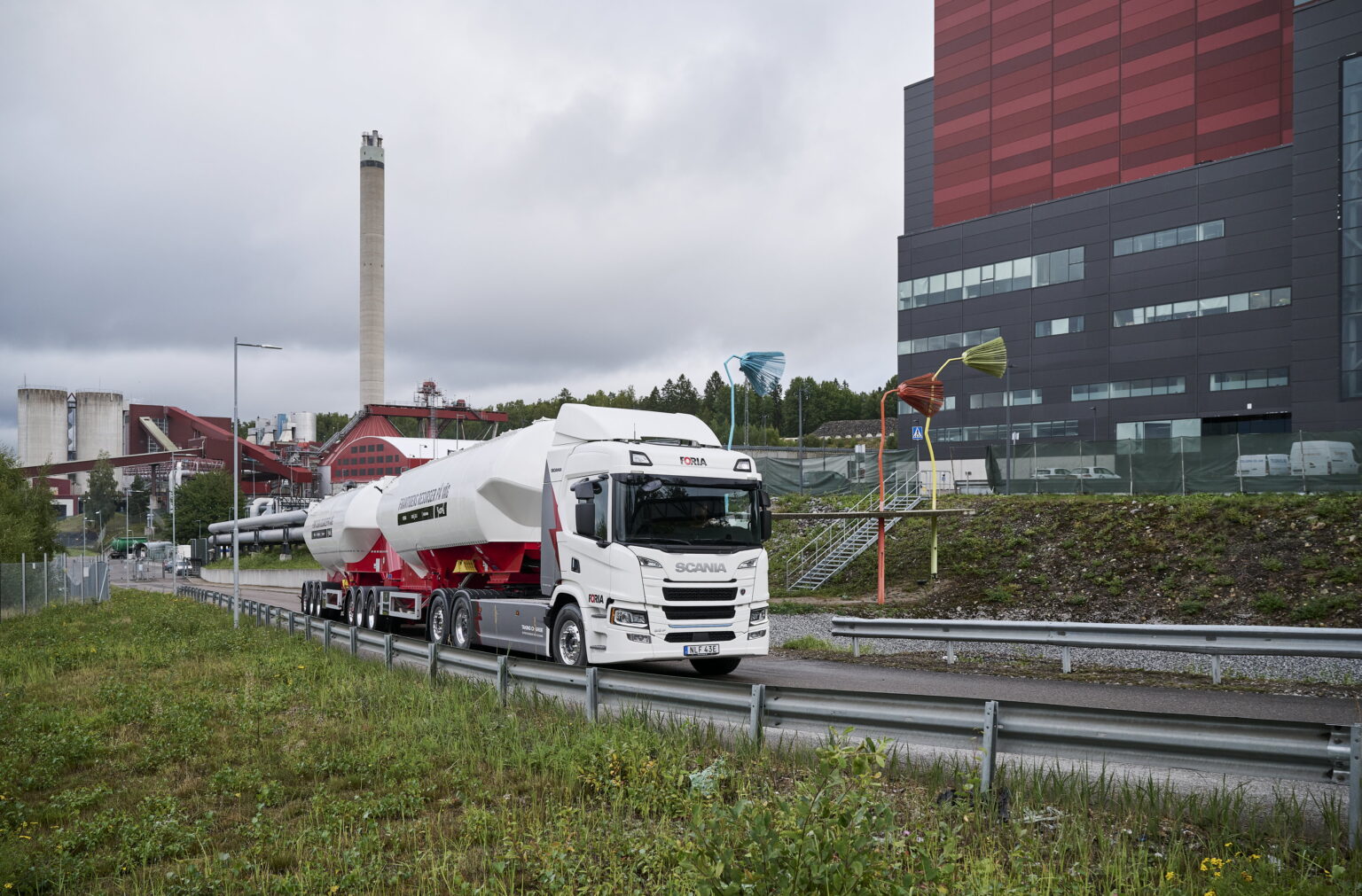 Scania's New Battery Electric Truck Enables Swedish Circular Economy ...